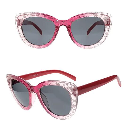 Fit for Fun: The Art of Comfort in Cat Eye Ocean Lens Plastic Kids Sunglasses