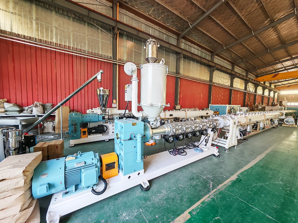 PE Pipe Machine Maker: Choosing the Right Partner for Superior Extrusion Lines